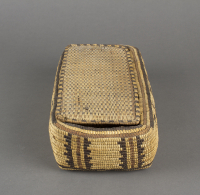 Chehalis%20artist%2C%20%3Cb%3E%3Ci%3E%20Lidded%20Chest%3C%2Fi%3E%3C%2Fb%3E%2C%20ca.%201900%2C%20cedar%20root%2C%20beargrass%2C%20and%20natural%20dye%2C%20The%20Elizabeth%20Cole%20Butler%20Collection%2C%20no%20known%20copyright%20restrictions%2C%202012.25.100